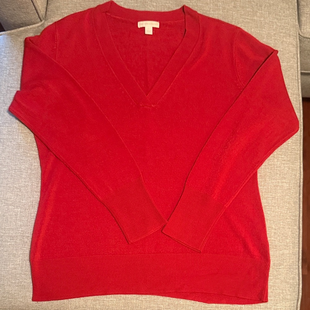 New York & Company Vibrant Red V-Neck Sweater